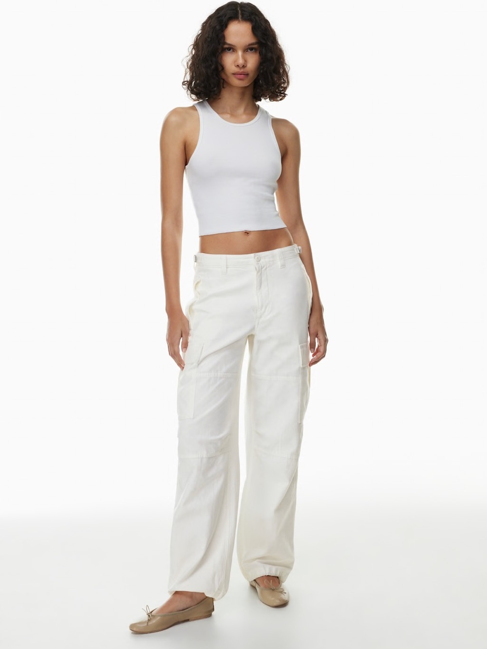 Aritzia TNA Mid-Rise Cargo Pants in White